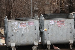 Суд отказал в передаче мусоровозов обанкроченному МУПу